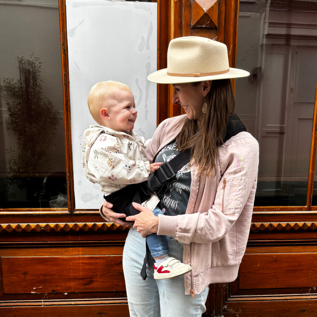 TODDLER CARRIER